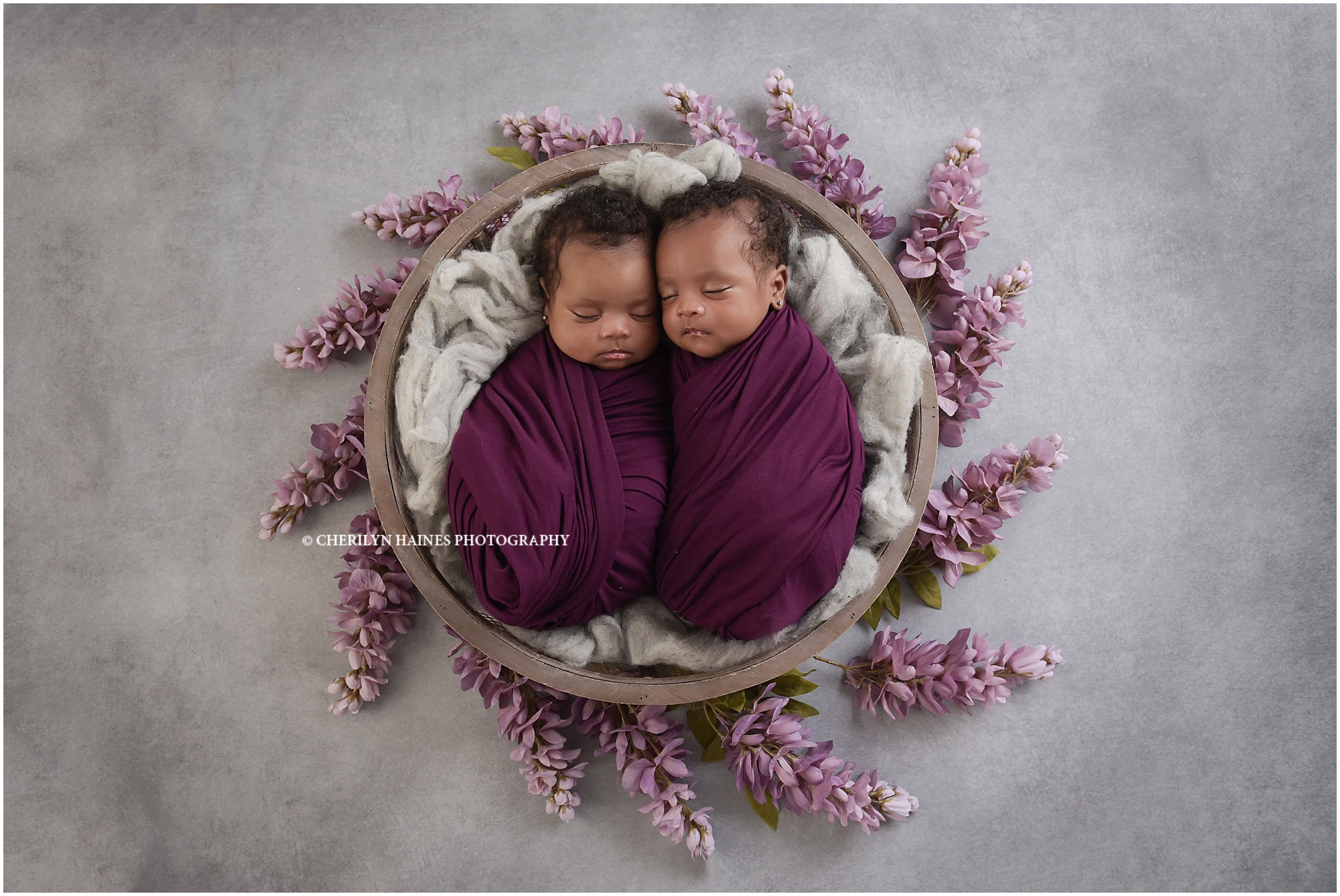 newborn-twins-session-in-baton-rouge-01