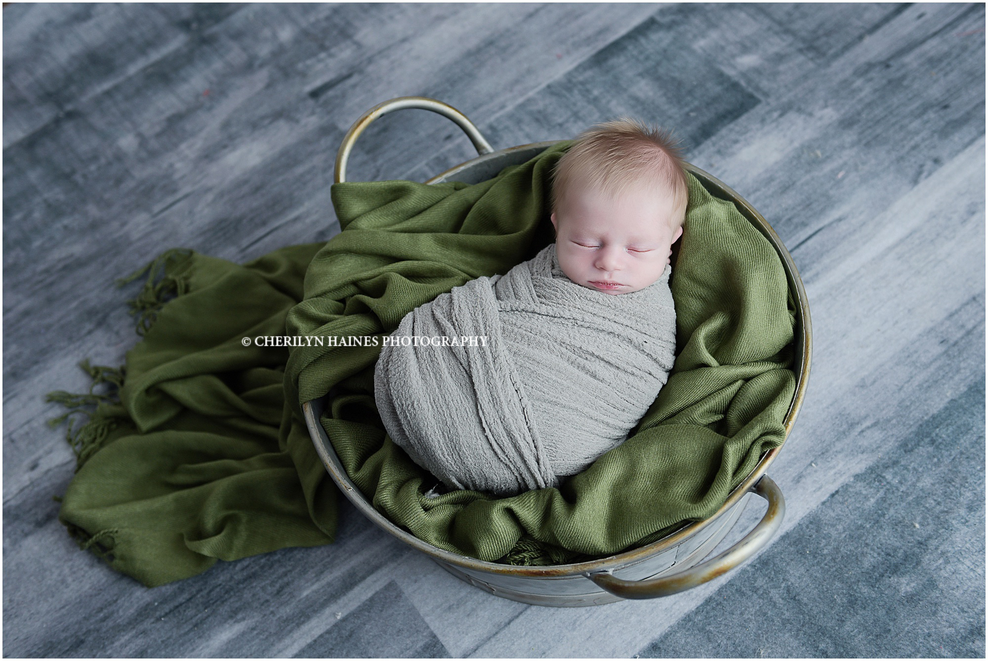 newborn-session-in-baton-rouge-01