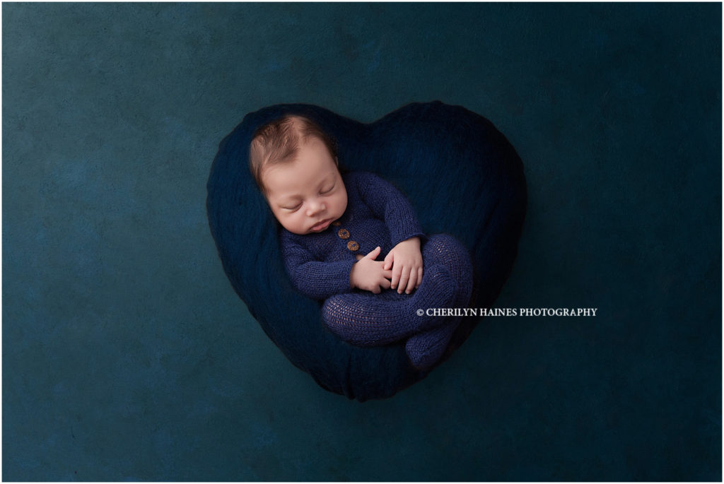 navy and teal heart themed newborn portrait session in Baton Rouge, Louisiana